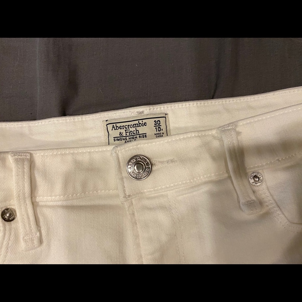 Abercrombie white jeans